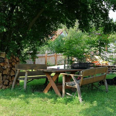 Wodamoja - Apartamenty Nad Jeziorem Stawiguda Eksteriør bilde